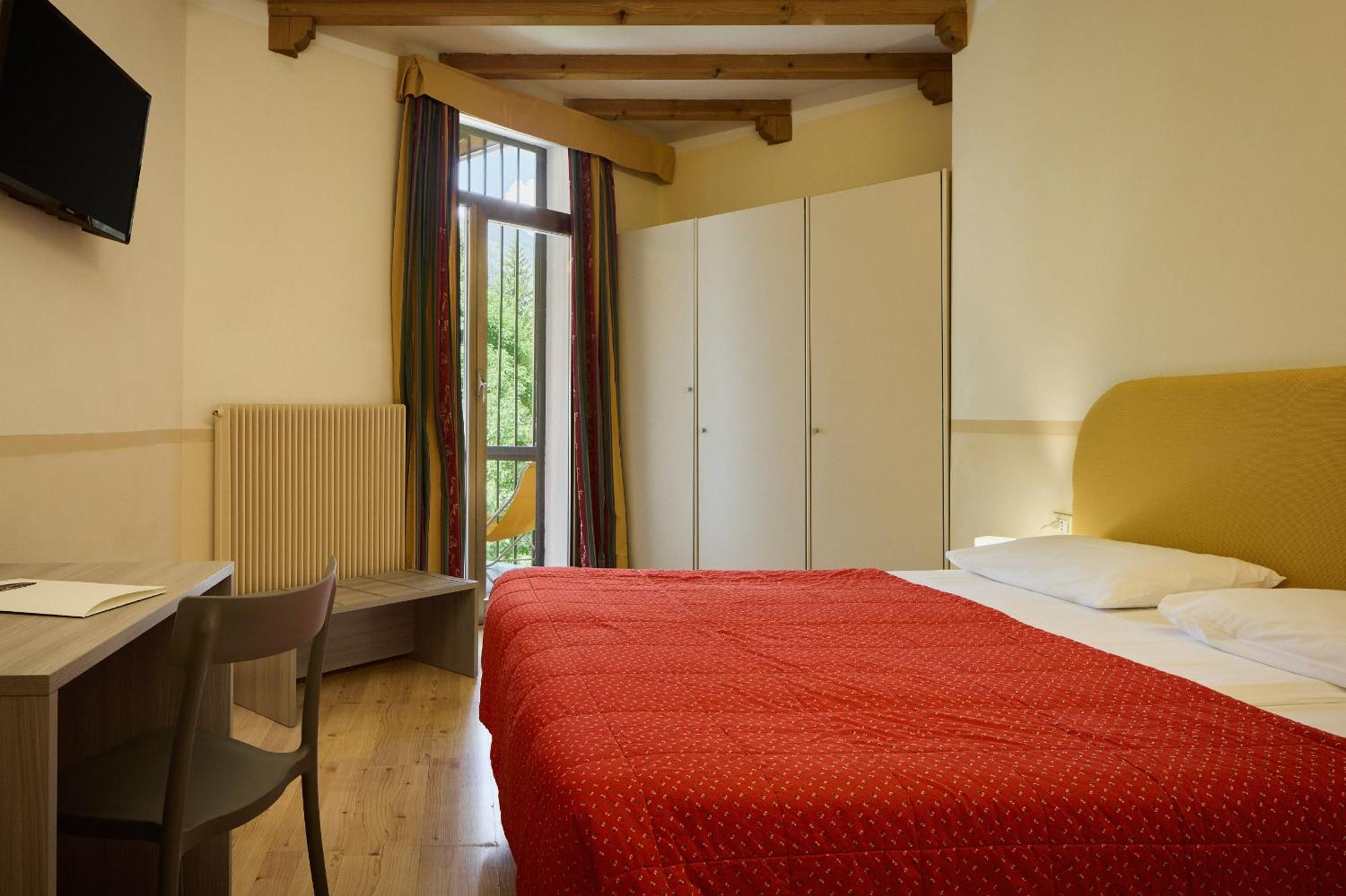 Double or Twin Room,1682941902:JPEG